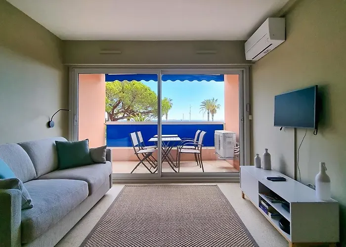 Apartment 4 Guests With Access To The Beachfrejus