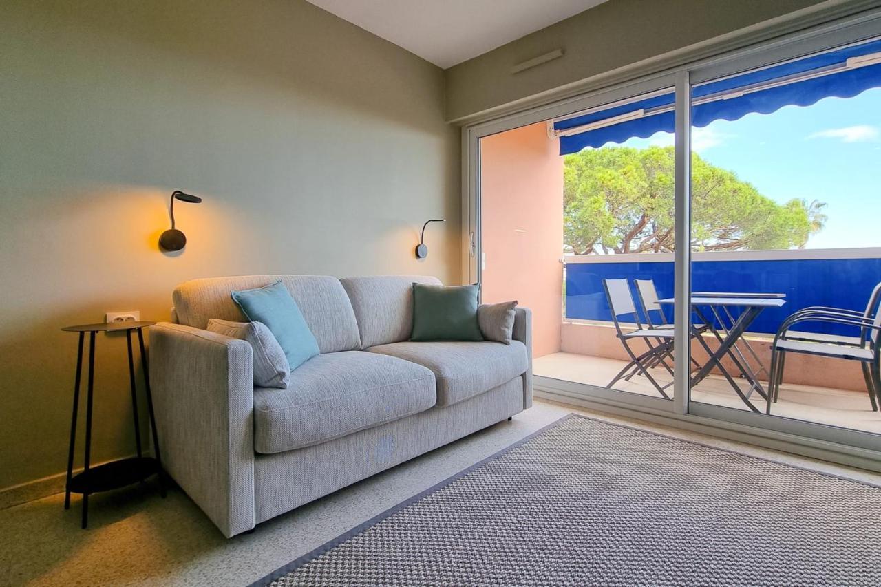 4 Guests With Access To The Beachfrejus Frejus